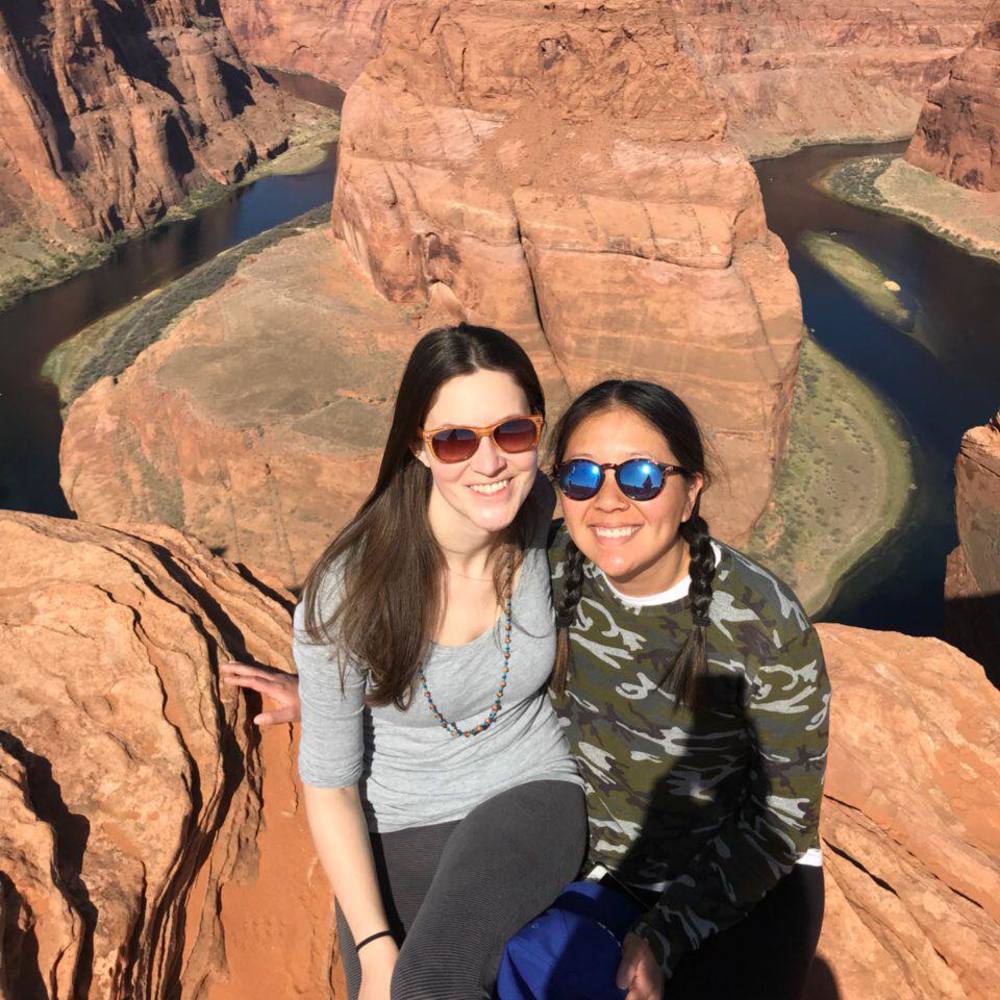 Meet your Posher, Elizabeth